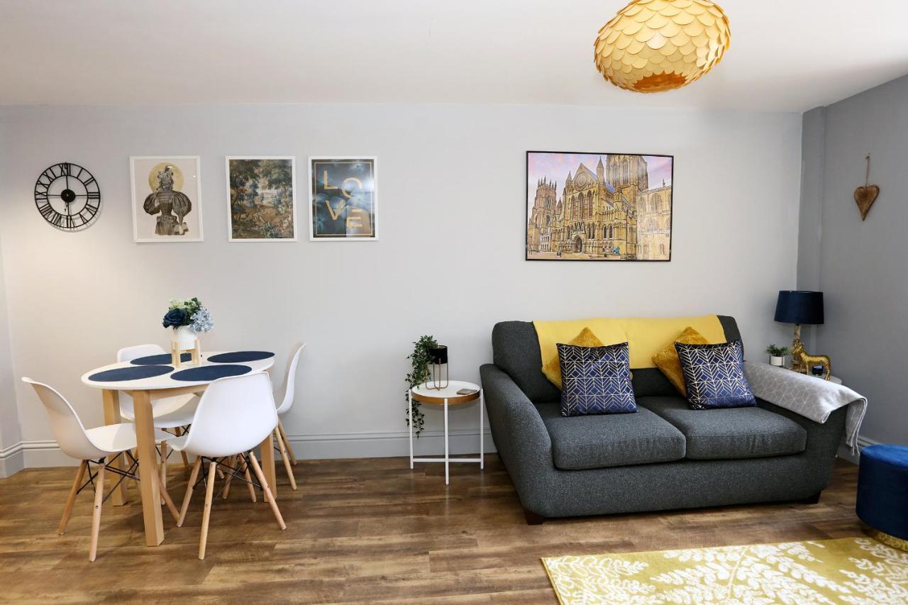 George Hudson Court Apartments ヨーク エクステリア 写真