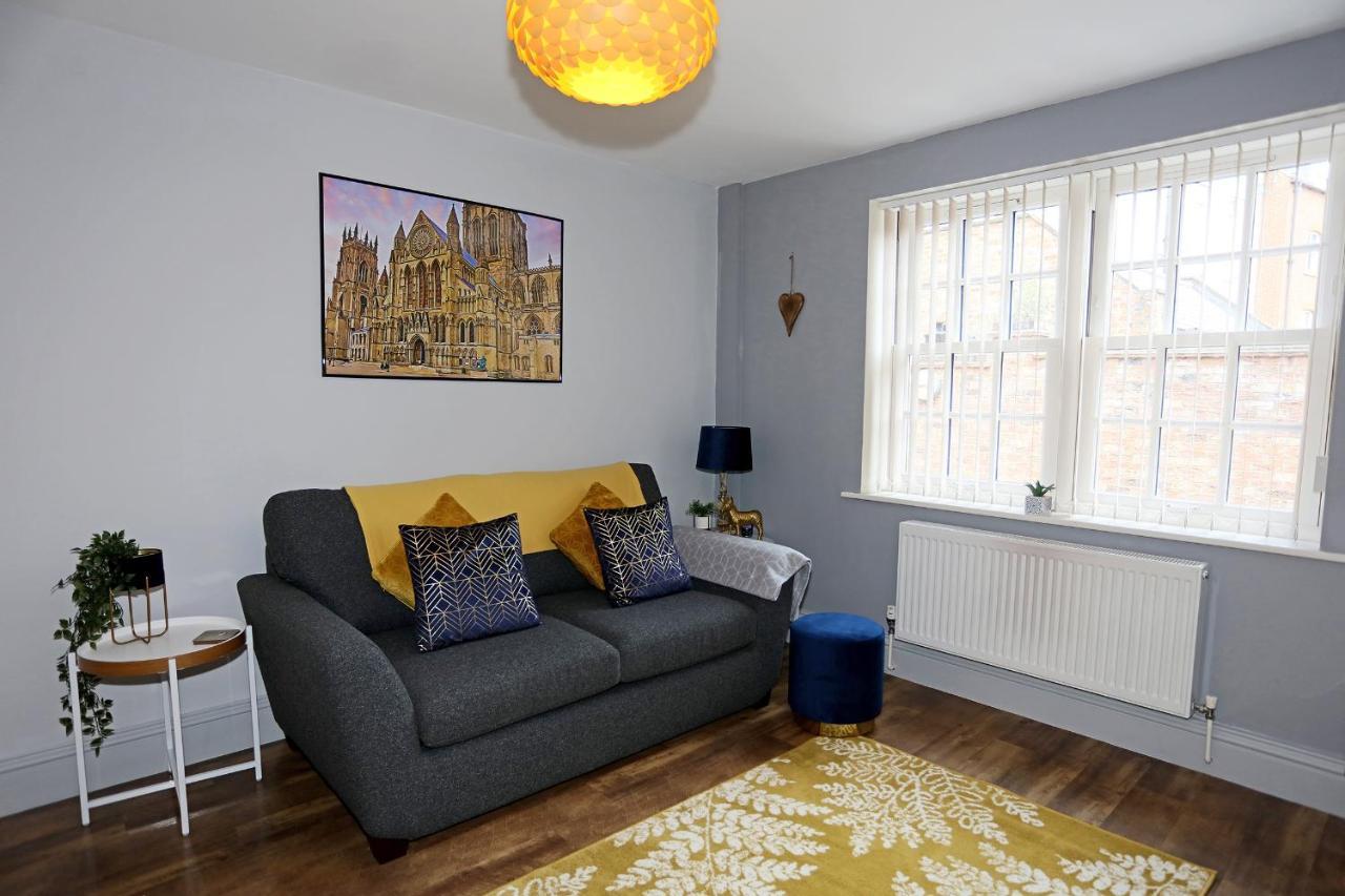 George Hudson Court Apartments ヨーク エクステリア 写真