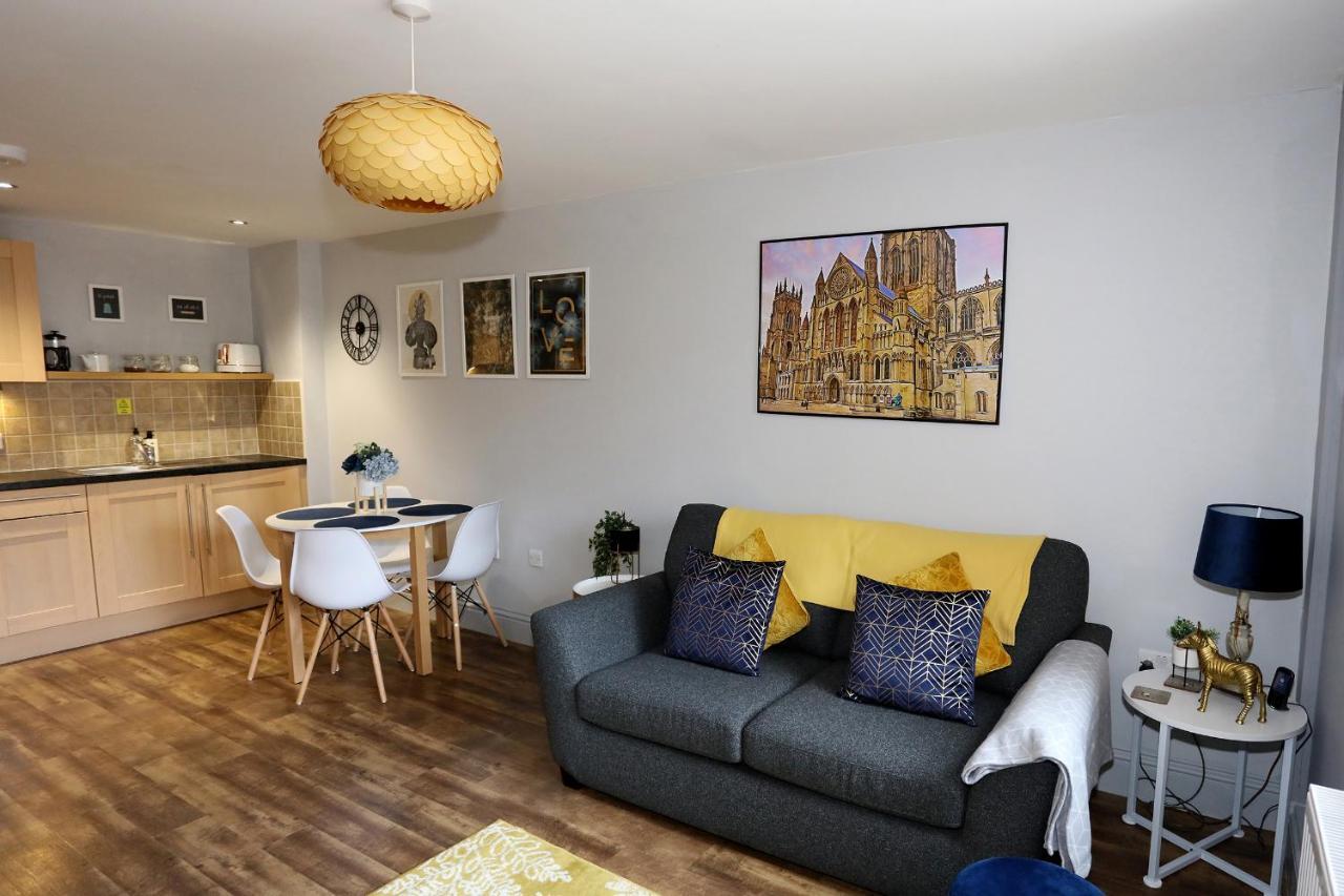 George Hudson Court Apartments ヨーク エクステリア 写真