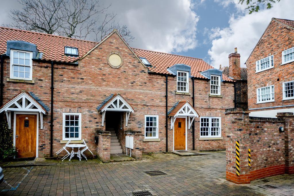 George Hudson Court Apartments ヨーク エクステリア 写真