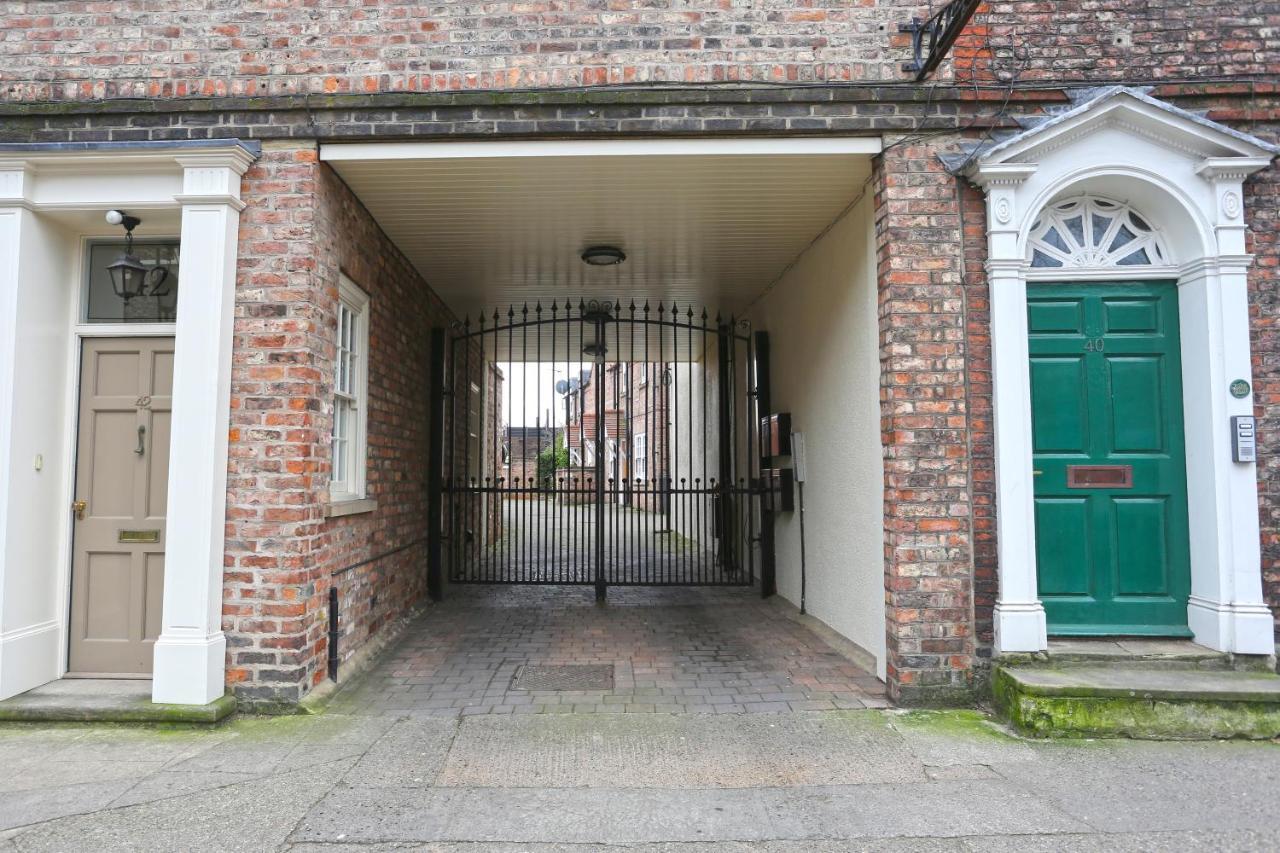 George Hudson Court Apartments ヨーク エクステリア 写真