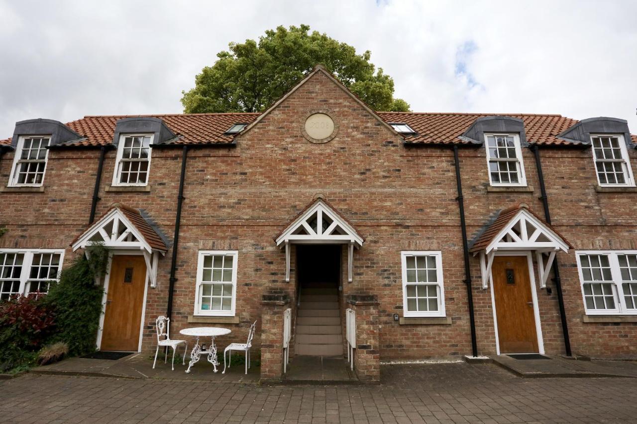 George Hudson Court Apartments ヨーク エクステリア 写真
